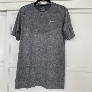 NIKE - Men’s Short Sleeve Dri-Fit Shirt - LARGE